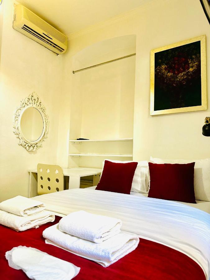 Aram Galata Suites Provincia di Provincia di Istanbul Esterno foto